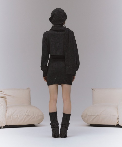 EIMY ISTOIRE（エイミーイストワール）の「ロゴニットマフラー（マフラー・レディース・ブラック/グレー/ホワイト・F）」の7枚目の写真