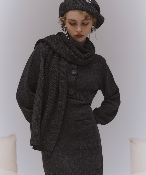 EIMY ISTOIRE（エイミーイストワール）の「ロゴニットマフラー（マフラー・レディース・ブラック/グレー/ホワイト・F）」の4枚目の写真