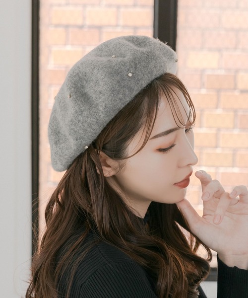 Julia Boutique(ジュリアブティック)の「ビジューベレー帽(ハンチング/ベレー帽・レディース・ブラック/グレー/ホワイト・ONE)」の15枚目の写真