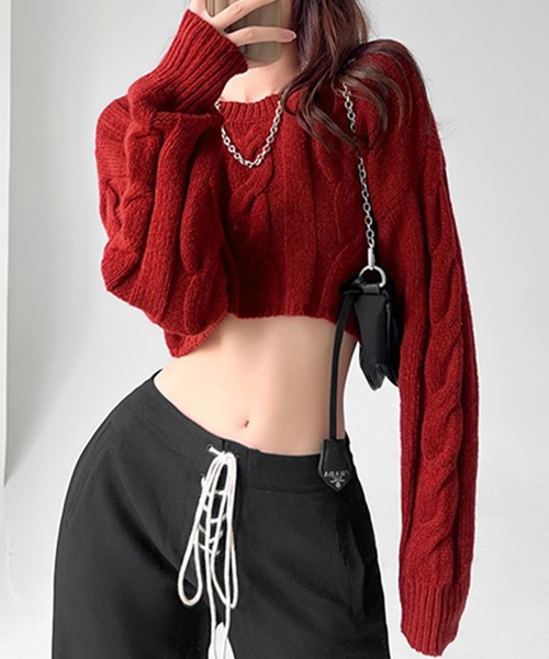 GLAMOROUS JANE(グラマラスジェーン)の「ケーブル編みショート丈ニットトップス(ニット/セーター・レディース・ホワイト/ワインレッド/ブルー/ブラック・FREE)」の10枚目の写真