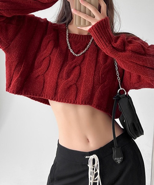 GLAMOROUS JANE(グラマラスジェーン)の「ケーブル編みショート丈ニットトップス(ニット/セーター・レディース・ホワイト/ワインレッド/ブルー/ブラック・FREE)」の11枚目の写真