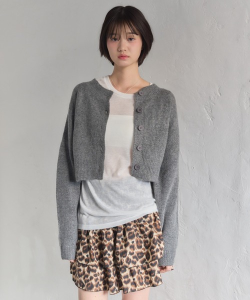 Smyeon（スミョン）の「Compact knit cardigan/コンパクトニットカーディガン（カーディガン/ボレロ・レディース・グレー/ピンク・FREE）」の3枚目の写真