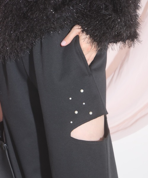 tocco closet（トッコ　クローゼット）の「【ZOZO限定】パール×サイドダメージ裏起毛スウェットパンツ（スウェットパンツ・レディース・ブラック/オフホワイト/グレー・M）」の20枚目の写真