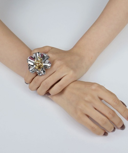 CEMONEMO（セモネモ）の「メタル フラワー リング（リング・レディース・シルバー/ゴールド・FREE）」の12枚目の写真