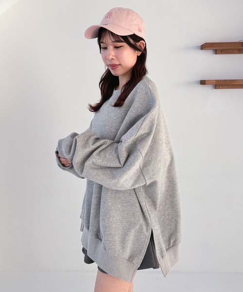 Heather（ヘザー）の「WEB限定　スーパーBIGシルエット裏毛スウェット　290251（スウェット・レディース・レッド/ベージュ/オートミール/グレー/ブラック・FREE）」の3枚目の写真