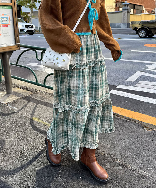 CIAOPANIC（チャオパニック）の「スプレープリントチェックティアードスカート（スカート・レディース・ブラウン/レッド/グリーン・ONE SIZE）」の13枚目の写真