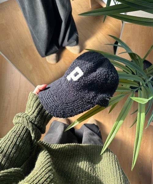 nemne store(ネンネストア)の「ボアキャップ(キャップ・レディース・ブラウン系/ネイビー・フリー)」の4枚目の写真