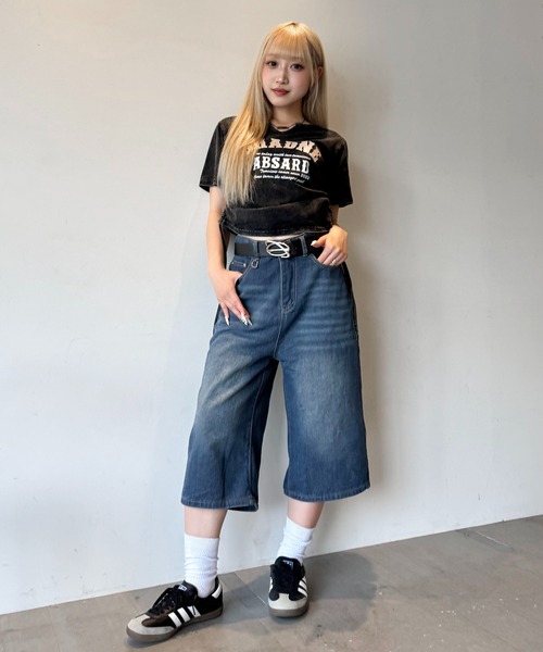lilful(リルフル)の「ウォッシュ加工 バギーハーフデニムパンツ(デニムパンツ・レディース・ブラック/ブルー/ブルー系その他・M/L/S)」の15枚目の写真