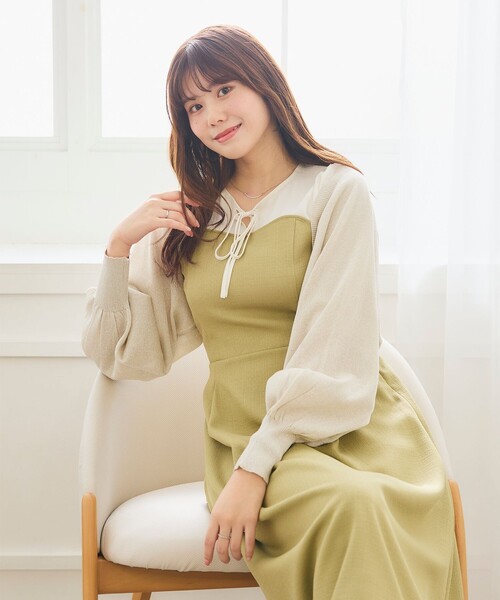 Feroux(フェルゥ)の「ラメニット ボレロ(カーディガン/ボレロ・レディース・ベージュ系/ブラック系・F)」の10枚目の写真