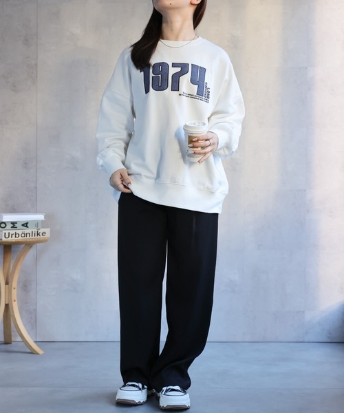 ap retro（アプレトロ）の「【選べる】BIGロゴスウェット / トレーナー　ナンバリングデザイン・ロゴ刺繍（スウェット・レディース・オフホワイト/アイボリー/スミクロ/グレー/オートミール/ブルー/ブラック・FREE）」の12枚目の写真