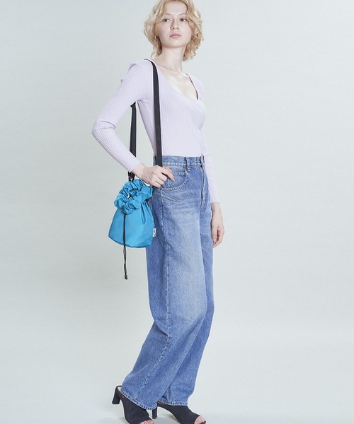 Drifter（ドリフター）の「GATHER HANDLE POUCH／ギャザーハンドルポーチ（ショルダーバッグ・レディース・ブラック/ピンク/ブルー/ケリーグリーン/ブラウン/ピーコックグリーン系・FREE）」の4枚目の写真