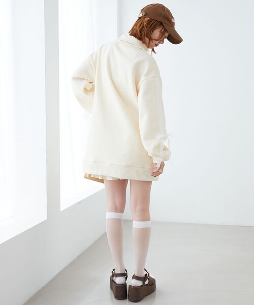 MAJESTIC LEGON（マジェスティックレゴン）の「レースリボンZIP裏起毛スウェット（スウェット・レディース・チャコールグレー/アイボリー/グレー・MEDIUM）」の5枚目の写真