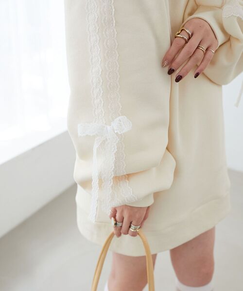 MAJESTIC LEGON（マジェスティックレゴン）の「レースリボンZIP裏起毛スウェット（スウェット・レディース・チャコールグレー/アイボリー/グレー・MEDIUM）」の10枚目の写真