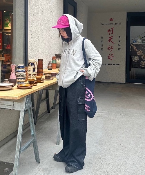 nemne store（ネンネストア）の「【keel】チェックロゴジップフーディ（パーカー・レディース・杢グレー/ネイビー・MEDIUM/SMALL）」の13枚目の写真