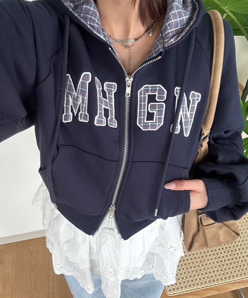 nemne store（ネンネストア）の「【keel】チェックロゴジップフーディ（パーカー・レディース・杢グレー/ネイビー・MEDIUM/SMALL）」の5枚目の写真