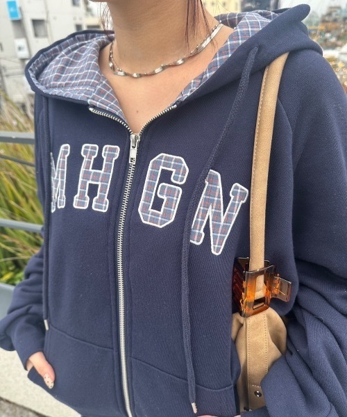 nemne store（ネンネストア）の「【keel】チェックロゴジップフーディ