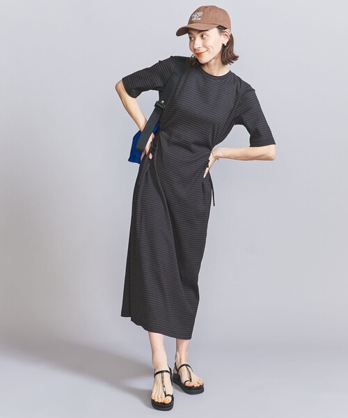 BEAUTY&YOUTH UNITED ARROWS(ビューティーアンドユースユナイテッドアローズ)の「メタルプレート プラットフォーム サンダル(サンダル・レディース・ブラック/ダークブラウン・36/37/38)」の4枚目の写真