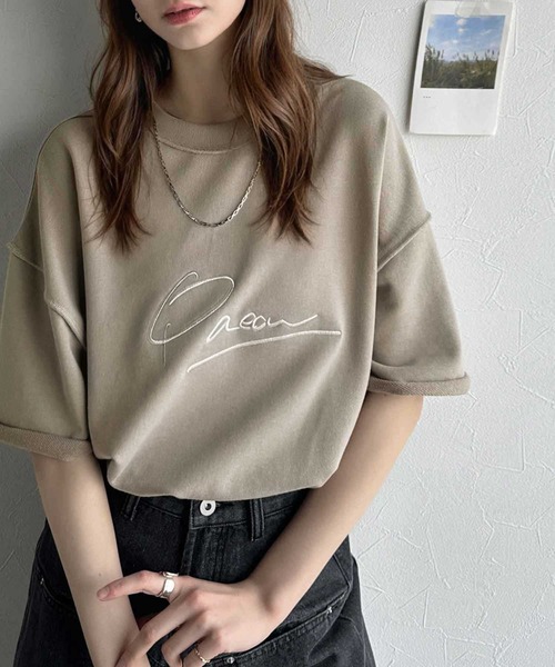Java(ジャバ)の「《JaVaジャバコラボ》大胆ロゴで魅せる。前後2way裏毛胸元PAEANロゴ半袖Tシャツ(Tシャツ/カットソー・レディース・アイボリー/グレイッシュベージュ/ホワイト/オートミール/ネイビー/チャコール・MEDIUM/LARGE/X-LARGE/SMALL)」の16枚目の写真