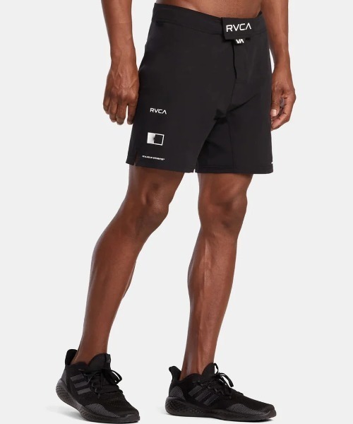 RVCA（ルーカ）の「RVCA メンズ 【VA SPORT】 FIGHT SCRAPPER 17 ショートパンツ 【2025年春夏モデル】/ルーカロゴショートパンツ（その他パンツ・メンズ・ブラック/ブラック系その他・32inch/30inch/28inch/34inch）」の2枚目の写真