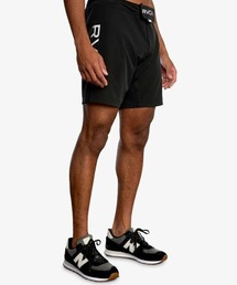 RVCA メンズ 【VA SPORT】 FIGHT SCRAPPER 17 ショートパンツ 【2025年春夏モデル】/ルーカロゴショートパンツ
