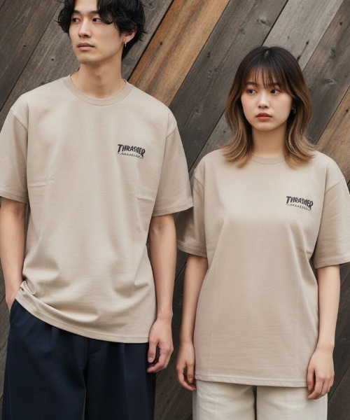 THRASHER(スラッシャー)の「HOMETOWN emb S/S T-SHIRTS/スラッシャーワンポイントマグロゴ半袖TシャツMAGLOGO(Tシャツ/カットソー・メンズ・ベージュ/ホワイト/ブラック/グリーン・LARGE/MEDIUM/X-LARGE)」の1枚目の写真
