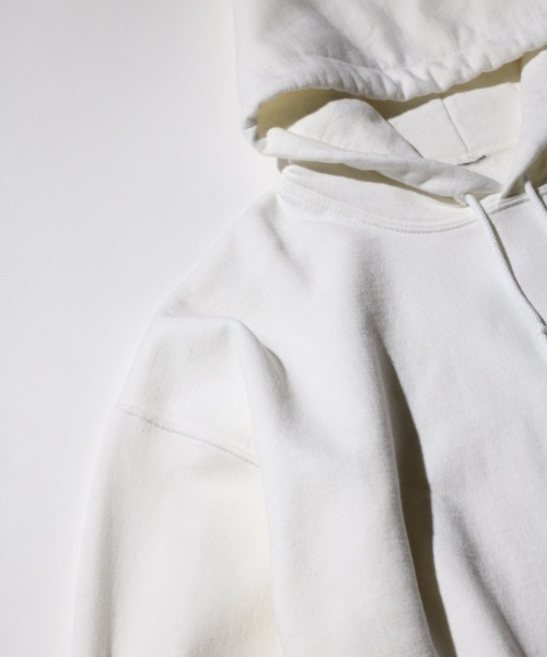 THRIFTY LOOK(スリフティールック)の「THRIFTY LOOK / スリフティールック JUMP SKULL PULL HOODIE ジャンプスカル プルオーバーパーカー(パーカー・メンズ・ライトグレー/レッド/ホワイト/ブラック・LARGE/X-LARGE/SMALL/MEDIUM)」の8枚目の写真