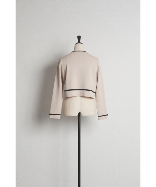 tocco closet（トッコ　クローゼット）の「プチリボン＆ビジュー付き配色ニットカーディガン（カーディガン/ボレロ・レディース・ベージュ/ブラック/オフホワイト・M）」の15枚目の写真