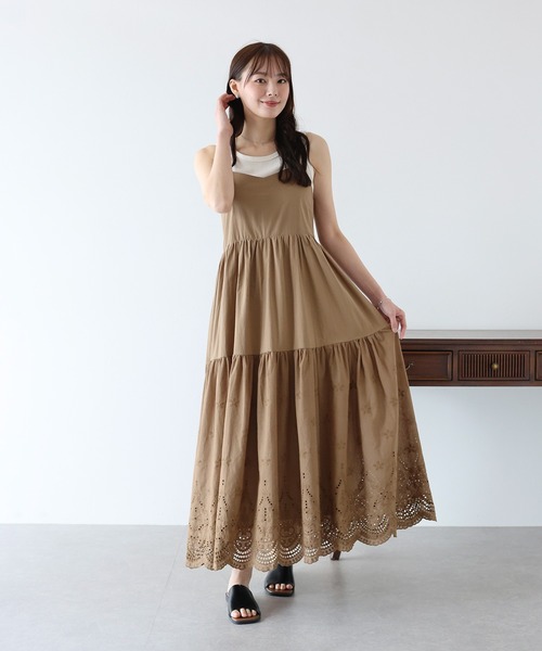 BLUEEAST（ブルーイースト）の「《お気に入り1.4万人突破！/ロング＆ショート選べる着丈》コットンレースキャミワンピース（ワンピース・レディース・ホワイト/ブラウン/ブラック/サックスブルー・MEDIUM/SHORT）」の17枚目の写真