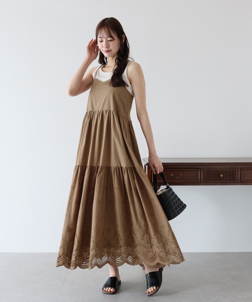 BLUEEAST（ブルーイースト）の「《お気に入り1.4万人突破！/ロング＆ショート選べる着丈》コットンレースキャミワンピース（ワンピース・レディース・ホワイト/ブラウン/ブラック/サックスブルー・MEDIUM/SHORT）」の16枚目の写真