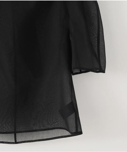 AMOMENTO(アモーメント)の「【AMOMENTO / アモーメント】 KNOTTED COLLAR TOP AM25SSW03TO(シャツ/ブラウス・レディース・ブラック・1)」の3枚目の写真