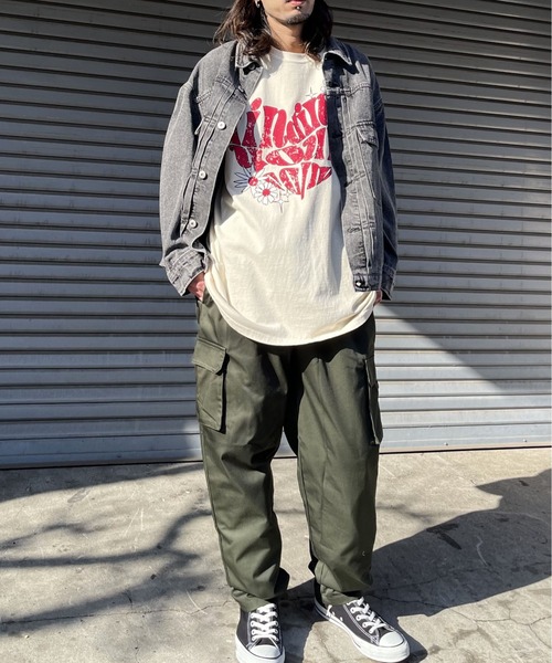 MODISH GAZE(モディシュガゼ)の「【MODISH GAZE】ハート ピグメントTシャツ(Tシャツ/カットソー・レディース・ネイビー/アイボリー・FREE)」の4枚目の写真