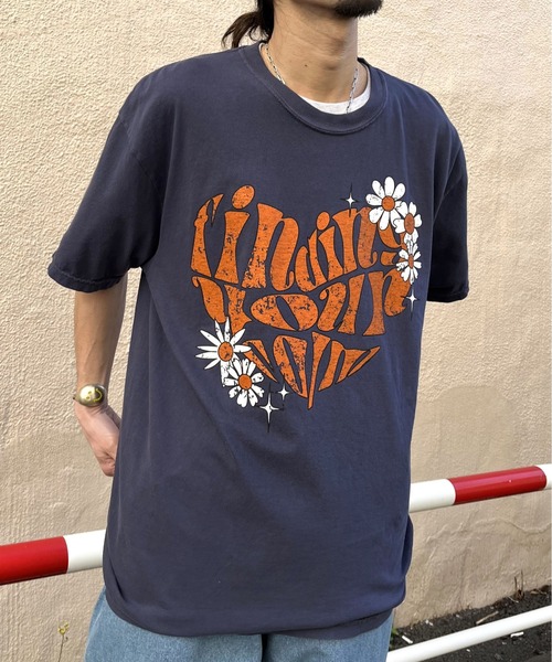 MODISH GAZE(モディシュガゼ)の「【MODISH GAZE】ハート ピグメントTシャツ(Tシャツ/カットソー・レディース・ネイビー/アイボリー・FREE)」の21枚目の写真