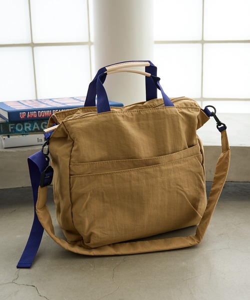 EARTH MADE（アースメイド）の「【WEB限定】【EARTH MADE】10ポケット 2WAYトートバッグ（トートバッグ・レディース・ブラック/ライトベージュ/ライトグレー/キャメル・フリー）」の4枚目の写真