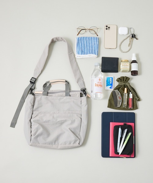 EARTH MADE（アースメイド）の「【WEB限定】【EARTH MADE】10ポケット 2WAYトートバッグ（トートバッグ・レディース・ブラック/ライトベージュ/ライトグレー/キャメル・フリー）」の7枚目の写真