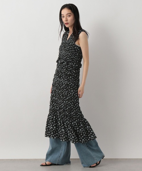 LOWRYS FARM(ローリーズファーム)の「シャーリングIラインワンピース 292365(ワンピース・レディース・ブラック系その他/アイボリー/ブラック・FREE)」の4枚目の写真