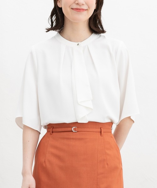 Honeys(ハニーズ)の「5分袖ボウタイブラウス(シャツ/ブラウス・レディース・ネイビー系/イエロー系その他/ネイビー/ホワイト系その他/ピンク/ホワイト/ベージュ系その他・3L/L/LL/M/S)」の1枚目の写真