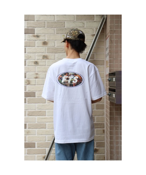 FLIP THE SCRIPT（フリップザスクリプト）の「FTS PAINTING SS TEE（Tシャツ/カットソー・メンズ・ホワイト/レッド/チャコールグレー・M/L/XL）」の14枚目の写真