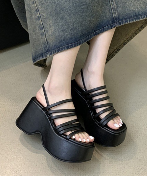 Miniministore(ミニミニストア)の「厚底サンダル ストラップサンダル 美脚夏(サンダル・レディース・シルバー/アイボリー/ブラック・24.0cm/23.0cm/23.5cm/22.5cm/25.0cm/24.5cm)」の3枚目の写真