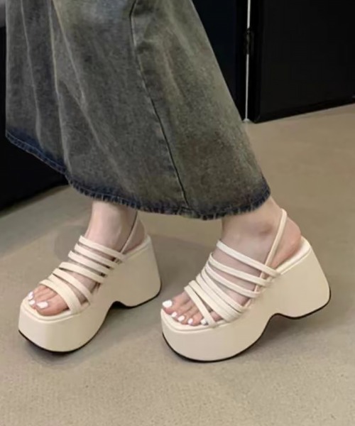 Miniministore(ミニミニストア)の「厚底サンダル ストラップサンダル 美脚夏(サンダル・レディース・シルバー/アイボリー/ブラック・24.0cm/23.0cm/23.5cm/22.5cm/25.0cm/24.5cm)」の16枚目の写真