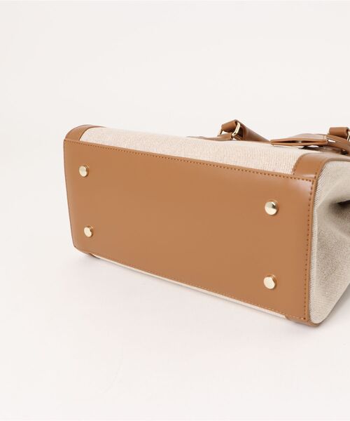 SNIDEL（スナイデル）の「キャンバスロゴバッグ（ショルダーバッグ・レディース・ブラック/ライトベージュ/キャメル・FREE）」の5枚目の写真