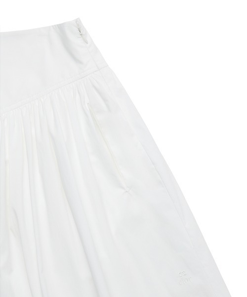 clor(クロル)の「COTTON FLARE SKIRT(スカート・レディース・ブルー/ホワイト/ネイビー・M/S)」の6枚目の写真