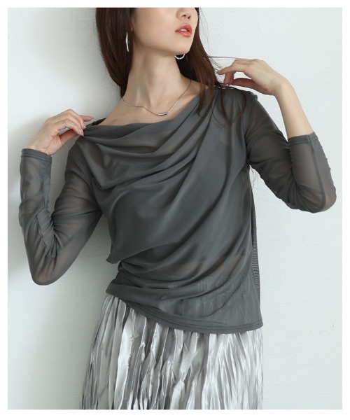Sawa a la mode(サワアラモード)の「シアーボートネックプルオーバー(Tシャツ/カットソー・レディース・ブラック/オフホワイト/グレー・FREE)」の21枚目の写真