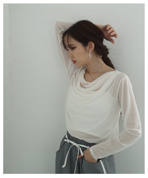 Sawa a la mode(サワアラモード)の「シアーボートネックプルオーバー(Tシャツ/カットソー・レディース・ブラック/オフホワイト/グレー・FREE)」の20枚目の写真