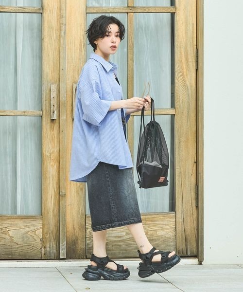PAGEBOY（ページボーイ）の「【サウナボーイ×LIMMY CAT】ストライプサマーシャツ《UNISEX》（シャツ/ブラウス・レディース・サックスブルー・MEDIUM/LARGE）」の14枚目の写真