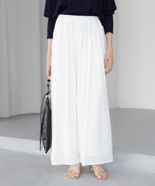 Elura（エルーラ）の「サマーイージーケアワイドパンツ〈低身長サイズあり〉/450749（その他パンツ・レディース・ホワイト/ブラック/カーキ・FREE(S)/LARGE/MEDIUM）」の2枚目の写真