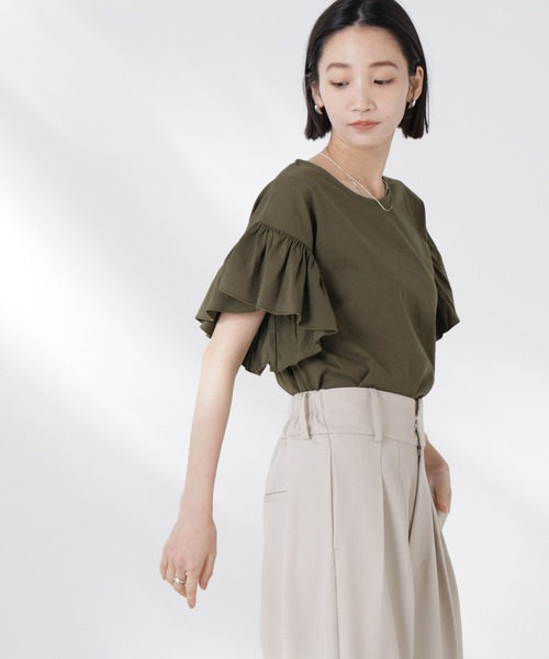 NANO universe（ナノユニバース）の「STORATECH 機能素材フレアデザインスリーブトップス（Tシャツ/カットソー・レディース・ブラック/カーキ/ホワイト・FREE）」の13枚目の写真