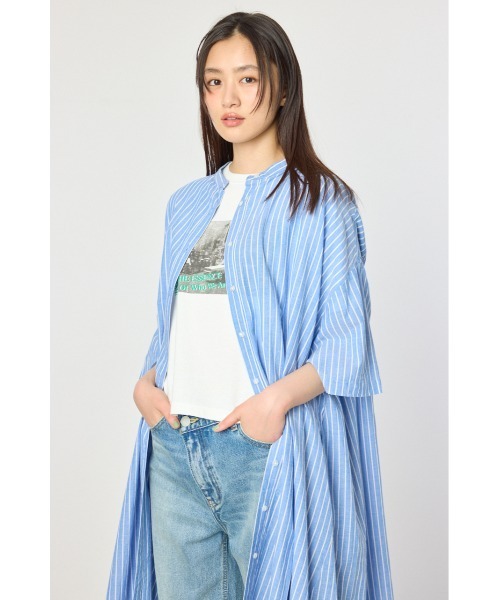 RODEO CROWNS WIDE BOWL（ロデオクラウンズワイドボウル）の「バンドカラールーズワンピース（ワンピース・レディース・ベージュ/ブルー系その他/ブラック系その他/チャコールグレー・FREE）」の4枚目の写真