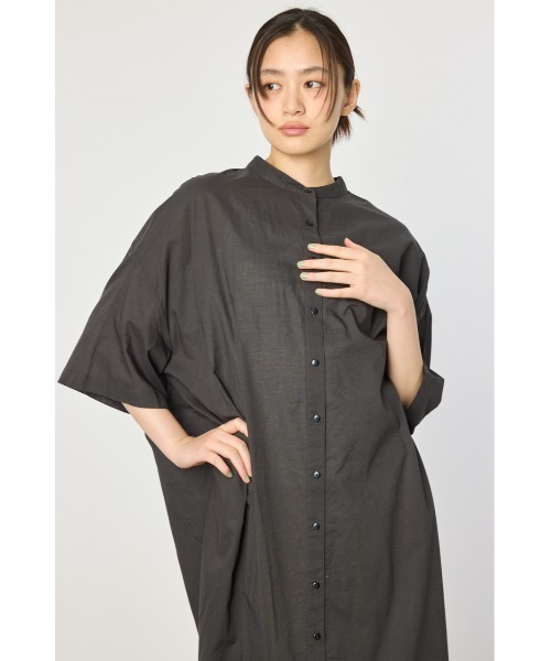 RODEO CROWNS WIDE BOWL（ロデオクラウンズワイドボウル）の「バンドカラールーズワンピース（ワンピース・レディース・ベージュ/ブルー系その他/ブラック系その他/チャコールグレー・FREE）」の16枚目の写真