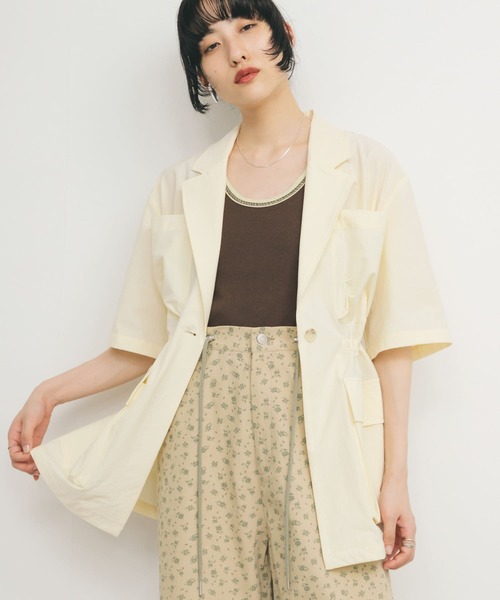 KBF（ケイビーエフ）の「ポケットディティールジャケット（その他アウター・レディース・アイボリー/キャメル・ONE）」の6枚目の写真