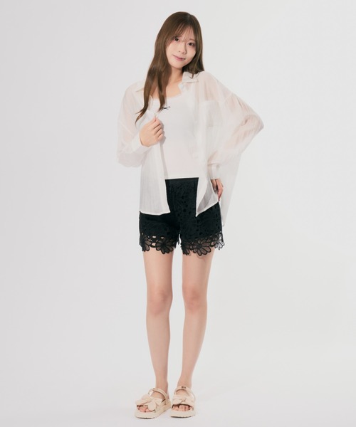 JilLA(ジルア)の「Flower Lace Short pants / フラワーレースショートパンツ(スウェットパンツ・レディース・ホワイト/ブラック・FREE)」の8枚目の写真